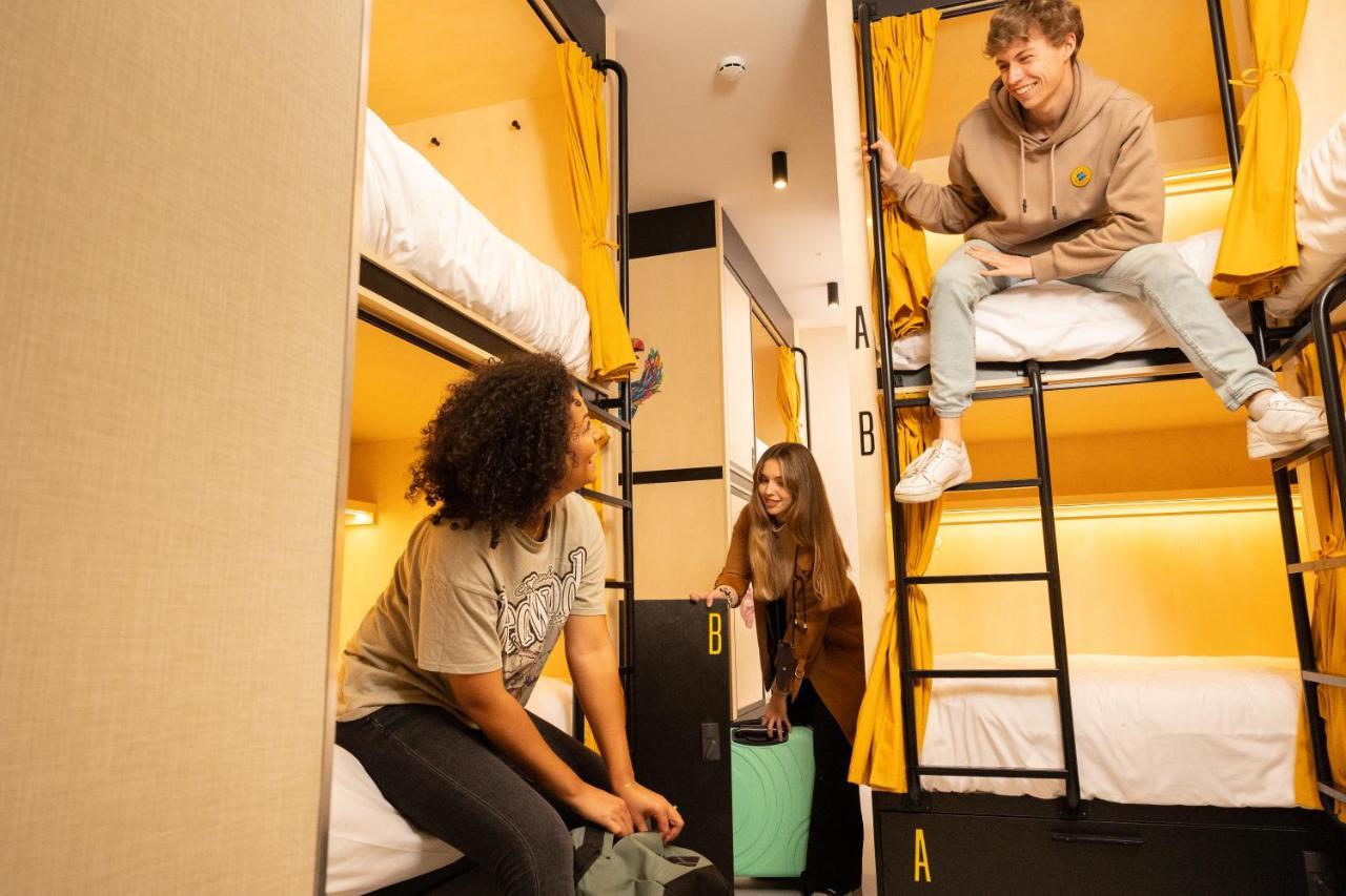 Hostel Petit Palacio Real Madryt